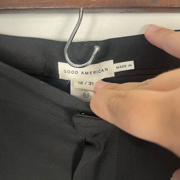 Good American Women's Suiting Good 90S Pleated Trouser in Black new size 12/31 - Picture 8 of 10